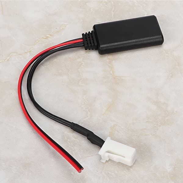 Bluetooth 5.0 Lydkabel Trådløs Stereo Musikk Mottaker Hjemmebiladapter Passer for Suzuki