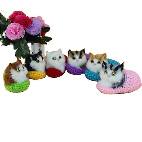 Simulation Cat Ornament Hjemmesko Purple open-eyed slippers cat