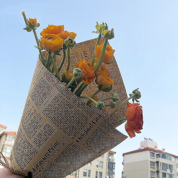 Retro engelsk kraftpapir Avis Blomsterinnpakningsmateriale Gavepapir Innpakningspapir for tørket blomster (rødt 45 ark)