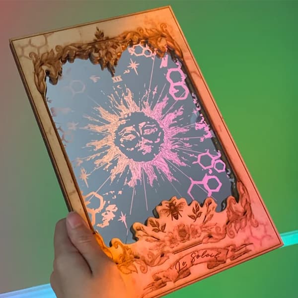 Sun XIX Tarotkort Träspegel Heminredning