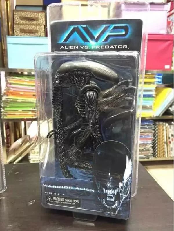 【BQ】NECA Grid Warrior Xenomorph Alien Figur Alien vs Predator Actionfigur Samlermodell Leker Julebursdagsgave Warrior