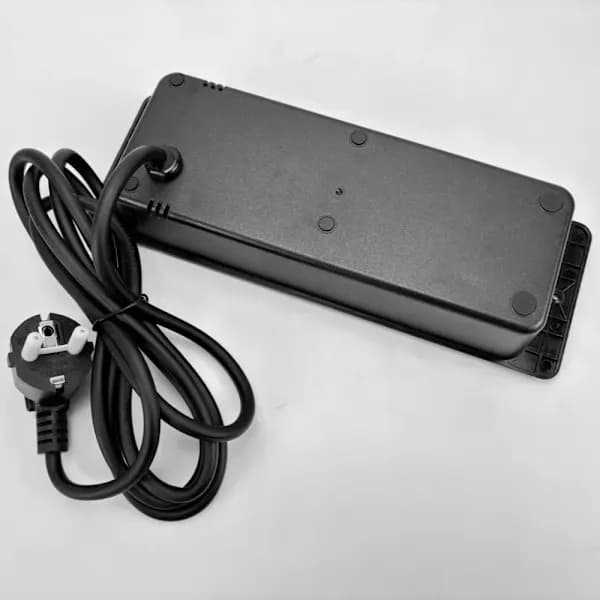 【BQ】European Standard Built-in Black Power Socket Black-FF-