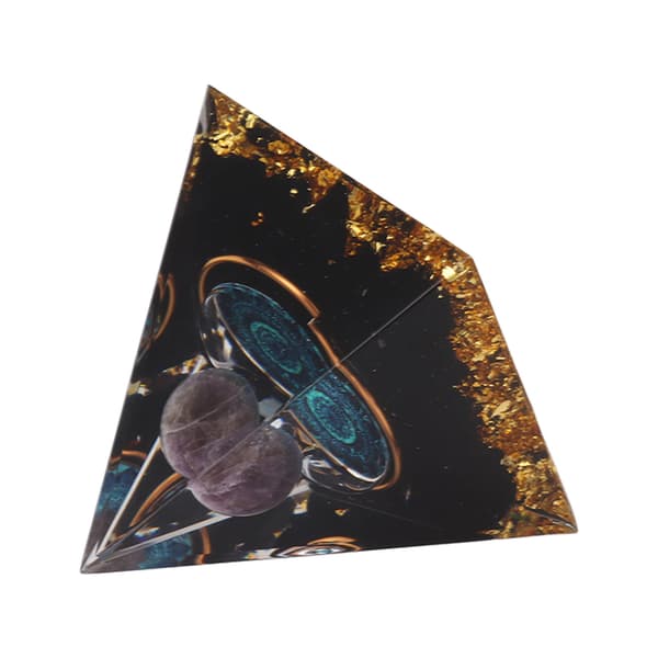 Krystall Epoxy Pyramide Dekorasjon Håndlaget 6 cm Hjem Pyramide Skrivebords Ornament for Positiv Energi