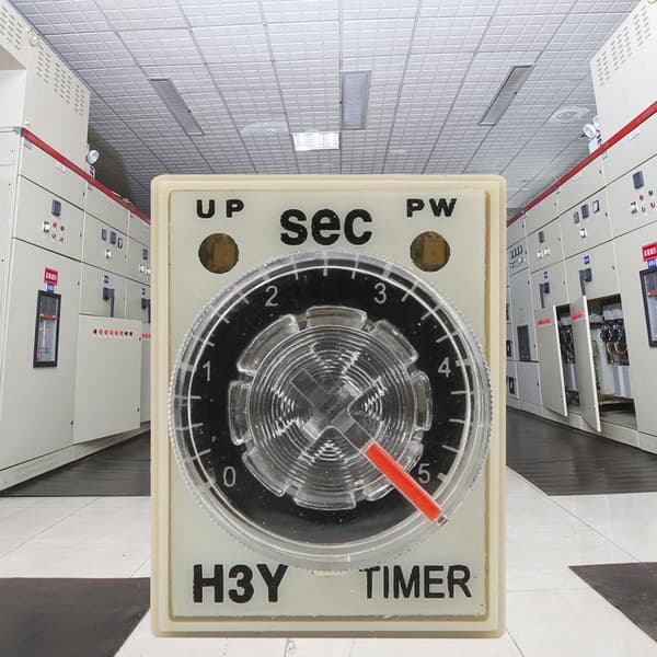 H3Y-2 Fördröjningstimer 8P Timerrelä 0~5 Sekunder Ratt Typ Timing 5A för Flera Ändamål (12VDC)