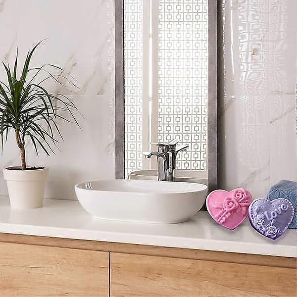 Hjerteformede sæbeforme, silikoneform med indlejret rose og teksten 'Love' 1pc