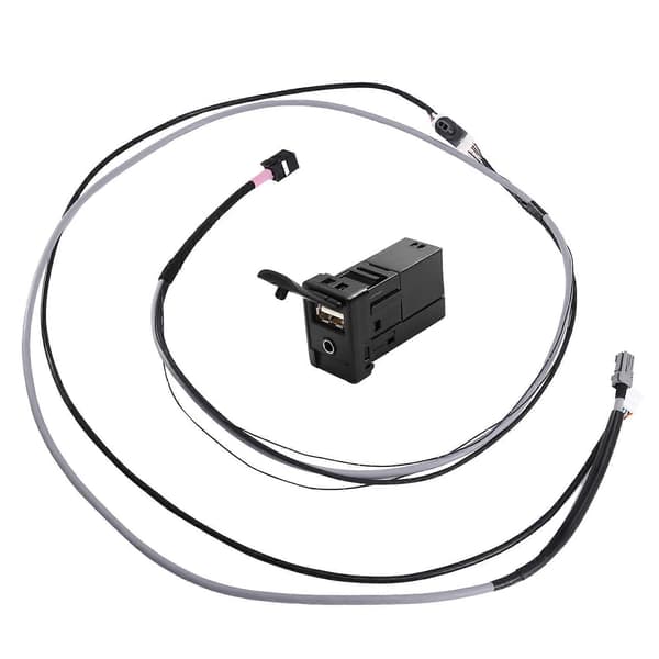 【BQ】USB AUX Interface Switch 5-Pin Plug Adapter Cable Kit for Toyota Corolla Camry Reiz RAV4 Prius Verso Highlander