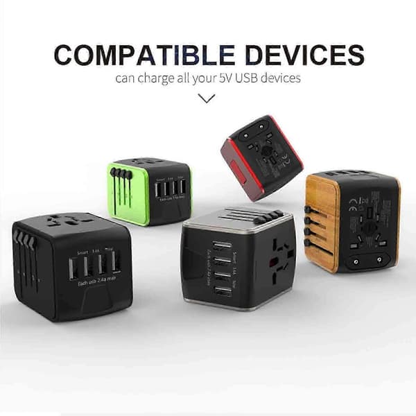 Universell reseadapter 4USB-portar 3.0A Typ-C snabbladdning Grön