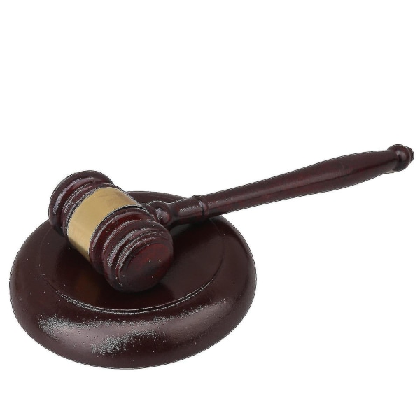 Puinen kovapuunuija-äänilohko asianajajan tuomarin lahjahuutokauppakokoukseen