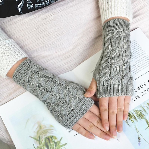 Nya Kvinnor Handvärmare Vinterhandskar Modestickning Faux Wool Vante Varma Fingerless Femme Kvinnor Handskar Grey