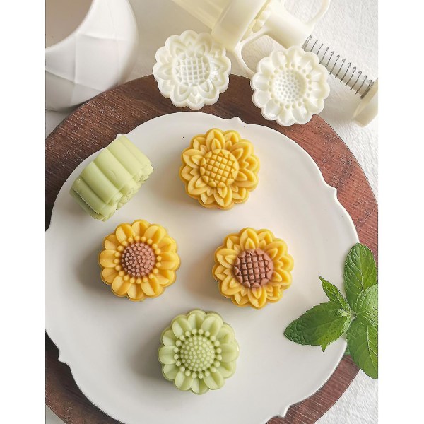 50g Sunflower Shaped Pastry Molds Mooncake Mold Mooncake Stamps Hand Pressure