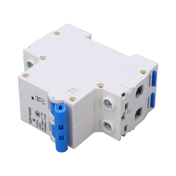 Fotovoltaisk DC Strømafbryder 2P 4KA Segmentering Flammehæmmende PV Miniature Luftstrømafbryder DC250V 50A