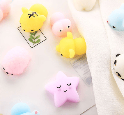 【BQ】100 Modeller Klemmelegetøj Mini Farveskiftende Squishy Søde Dyr
