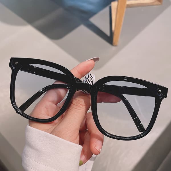 【BQ】Nya konst retro solglasögon vikbara solglasögon UV-skydd present med