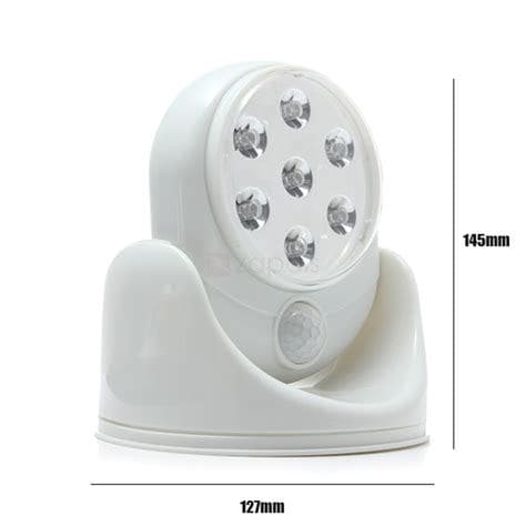 Trådlösa 7 LED-lampor med rörelsesensor – Justerbar till K