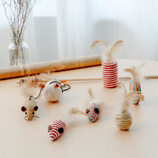 7. Cat Feather False Mouse Stick Teaser Wand Ball Pet Tygge Sisal Legetøj Sæt Random Color