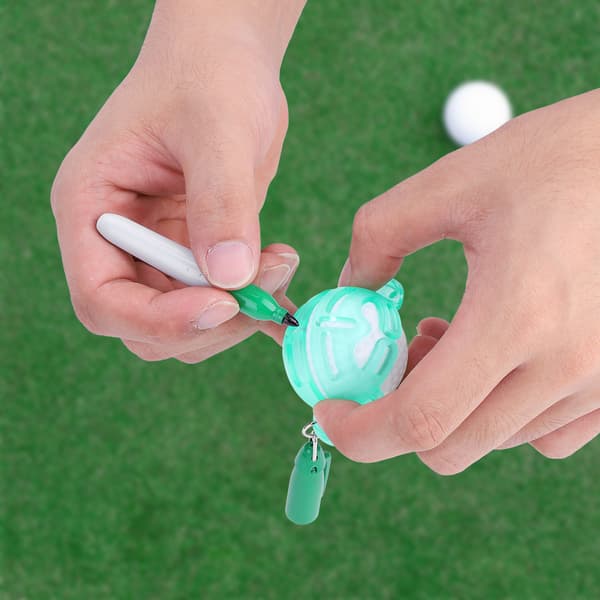 Golfpallon kohdistusmalli ja kynätarvikkeet, vihreä