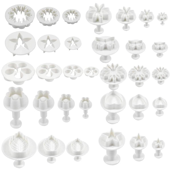 33 STK Cookie Cutter med hjerteblomstbladsommerfuglstjerneform