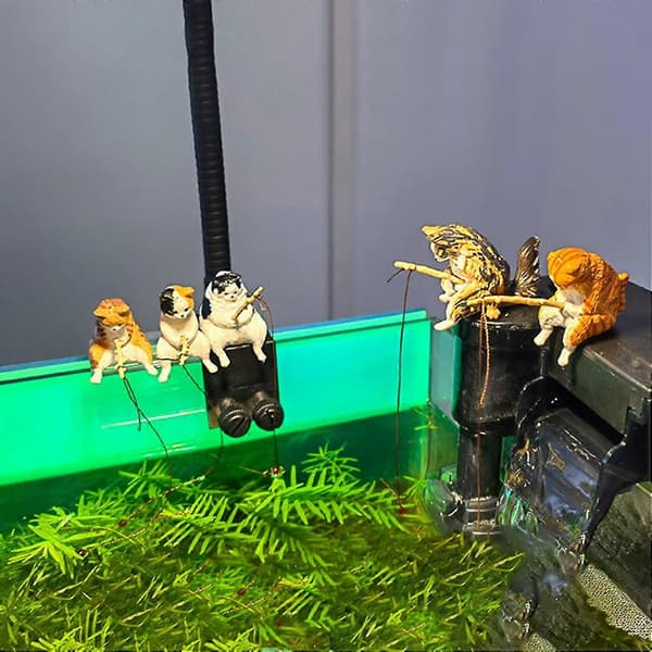 Realistisk lille kattefigurpynt til akvarium White And Orange