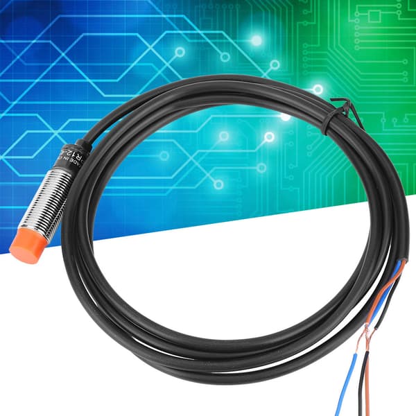 BERM Induktiv nærhetsbryter 4mm avstandsdeteksjonssensor DC10~30V 3-leder PNP NO