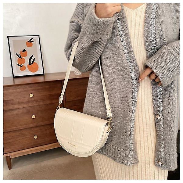 Niche Design Messenger Bag Dame Retro All-match Simple Sadeltaske