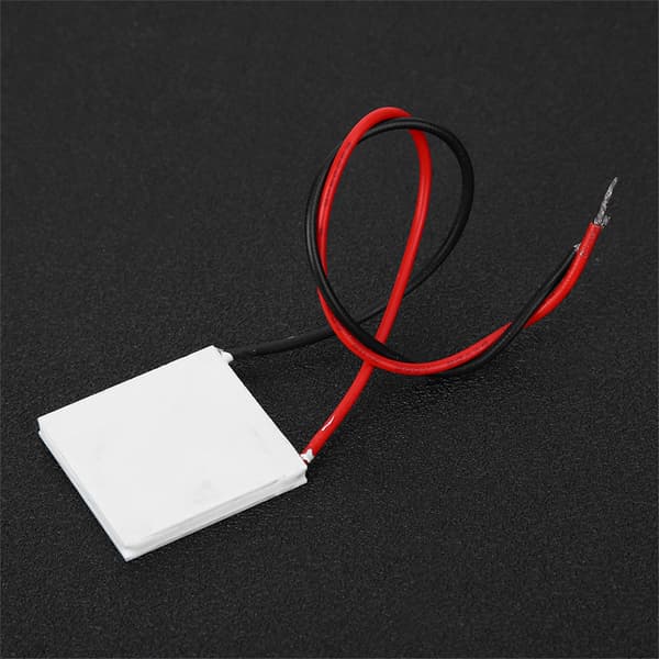 Termoelektrisk Kylplatta Modul TEC1‑12703 12V 3A 40 X 40mm Peltier Elemente Kylfläns