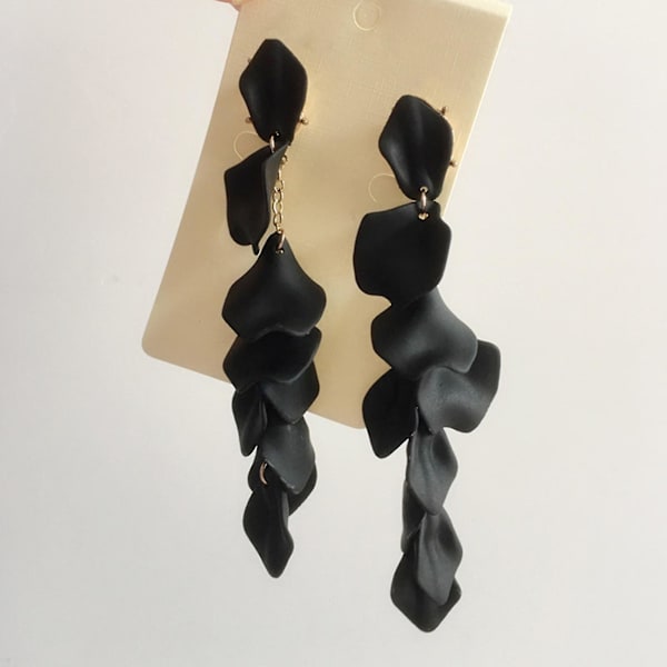 1 Pair Exquisite Dangle Earrings Wear Resistant Acrylic Long Women Dangle Drop Earrings Jewelry Accessories Yellow
