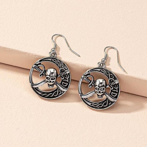 Halloween-asusteet - Punk Hip Hop Vintage Alloy Pirate Skull Head -korvakoru naisille Silver