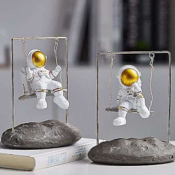 Stimulering Astronaut Ormament Med Gunga Slitstark Långvarig Avtagbar Unik Modedräkt För Reflection