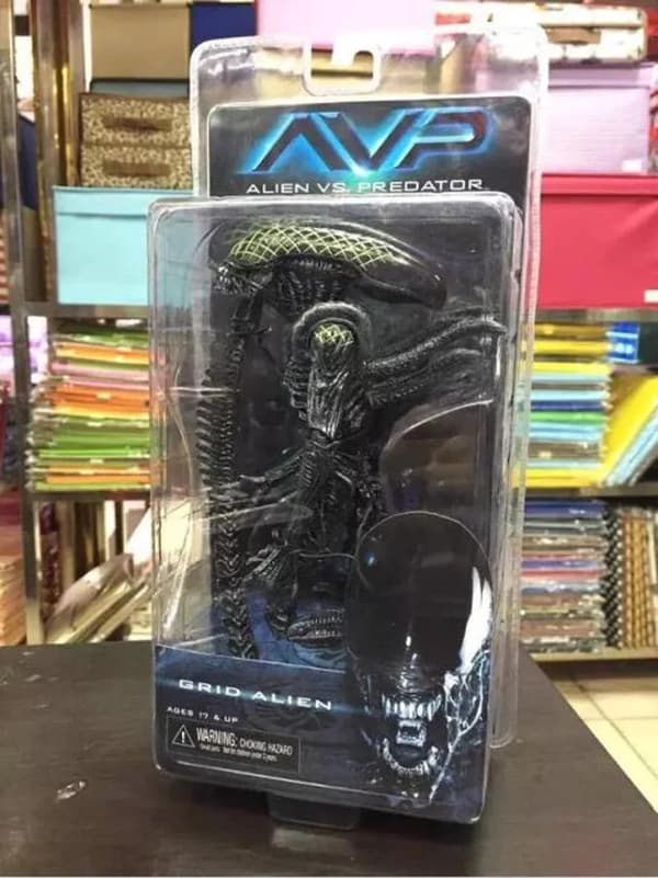 【BQ】NECA Grid Warrior Xenomorph Alien Figur Alien vs Predator Actionfigur Samlermodell Legetøj Jule Fødselsdagsgave Warrior