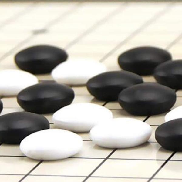 Go Game Board Set Magneettinen mustavalkoinen shakki taitettava magneettilauta kaiken ikäisille