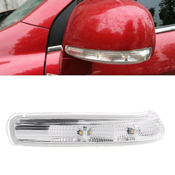 Bil bakifrån Blinkers höger sida är co-pilot spegel LED-lampa