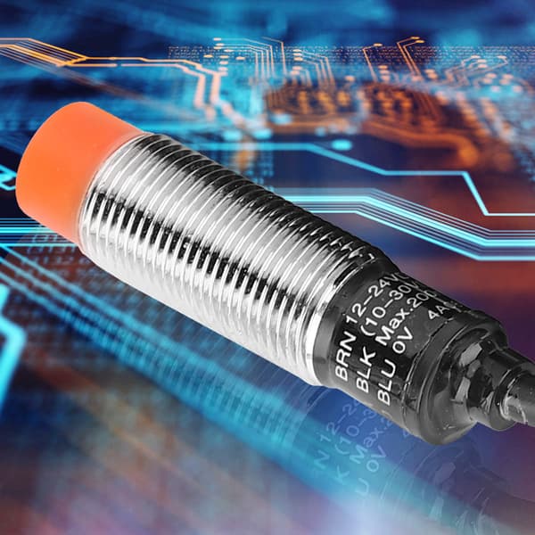BERM Induktiv nærhetsbryter 4mm avstandsdeteksjonssensor DC10~30V 3-leder PNP NO