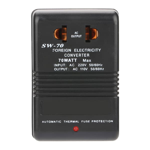 220V til 110V Nedtrappende Spenningsomformer Strømtransformator 70W CN Plugg