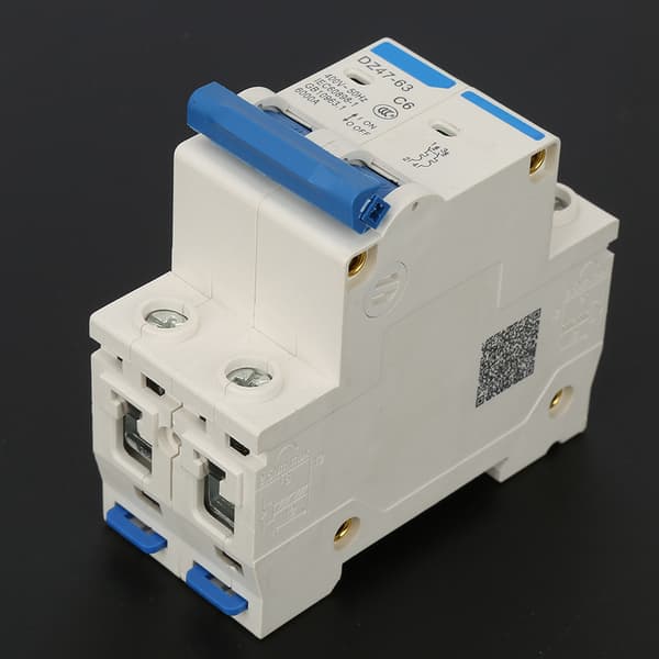 DZ47-63 2 P Mini Strømbryter Utkoblingsbryter 400VAC (6A)