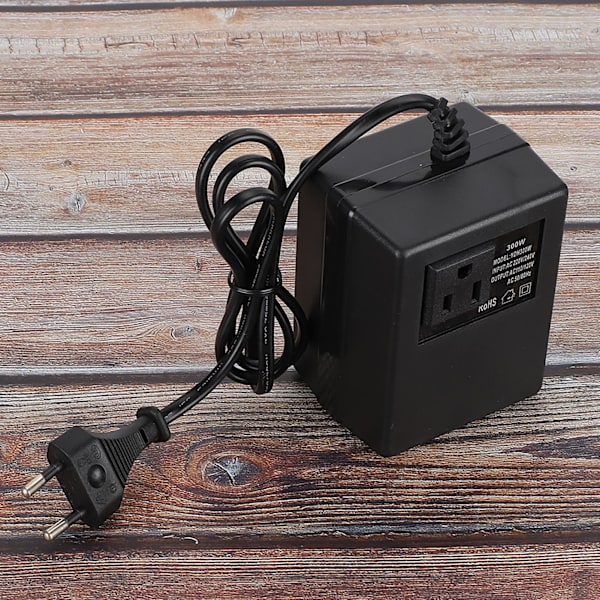 300W Strømtransformator Spenningsomformer AC 220V til 110V EU Plugg Adapter EU Plugg