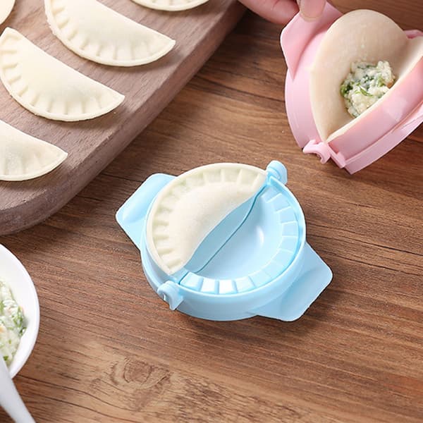 Dumpling Maker Press Automatisk Plast Mångsidig Dumplingform för Wontons Potstickers Köksartiklar