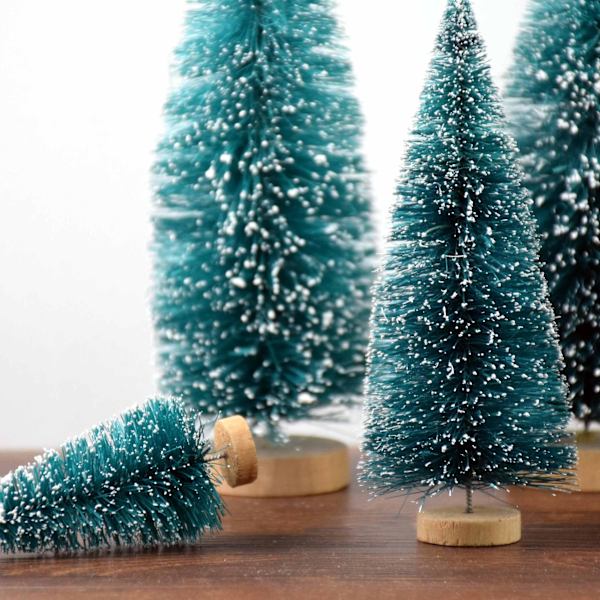 12 stycken miniatyr julgran Faux Snow Frost Tree Pine Sisal