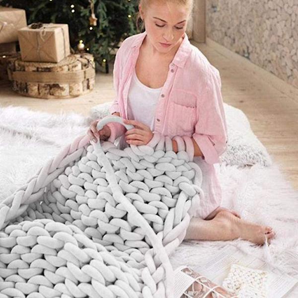 For Knitting & Crocheting With 3 Cm Thick Yarn Light gray