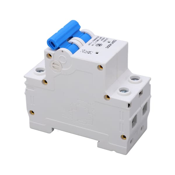 Fotovoltaisk DC Strømafbryder 2P 4KA Segmentering Flammehæmmende PV Miniature Luftstrømafbryder DC250V 50A