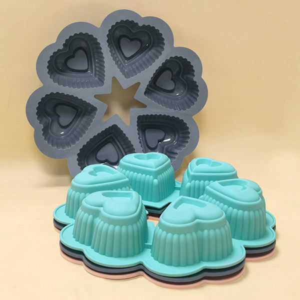 Mousse Cake Silikon Stencil Återanvändbar hjärtform för gör-det- mould Cyan