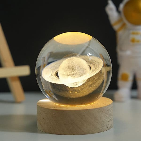 3D Solsystem Krystallkule 61mm Universgaver med Lasergravert Modell