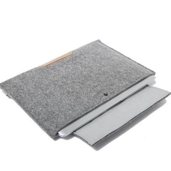 13" Laptopfodral, Grå - Modell - Filtmaterial - Ytterficka - Lättvikt