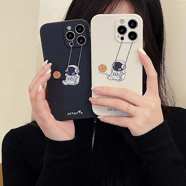 För Iphone 13 Söt Fodral, Cool Cartoon Swing Astronaut Planet Moon Design Snygg mjuk Tpu Bumper Stötsäker Anti-halk Protector Case (iphone 13, Vit