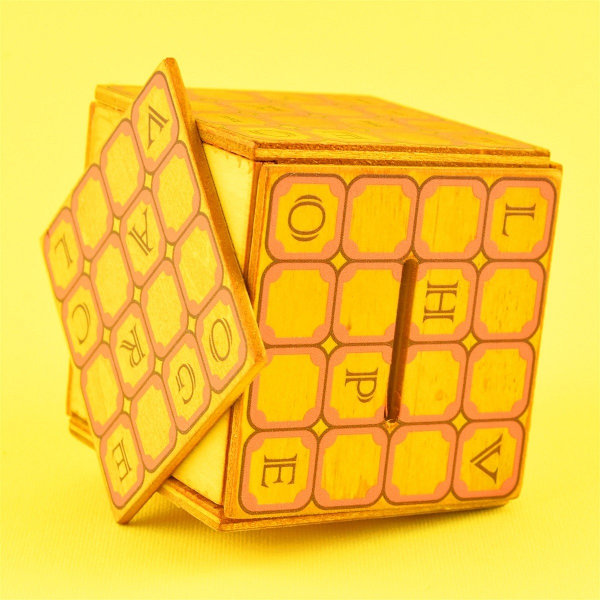 Mensa Pusleske Sudoku Magic Box Bokstaver multifärg multicolor