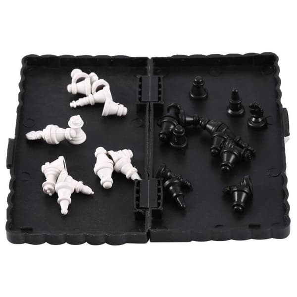 Train chess anywhere with magnetic mini chess Svart black
