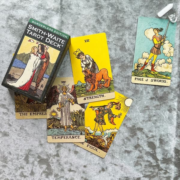 Smith-Waiten reunaton tarot-pakka – Centennial Classic -replika ennustuskortit