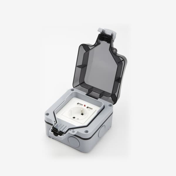 Vedenpitävä pistorasia kannella, 2 USB-portilla, harmaa
