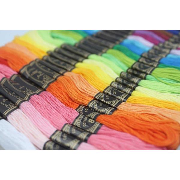 100 dukker broderigarn / moulinegarn multifarve multifärg one size