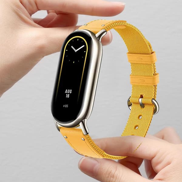 Watch Strap Waterproof Silicone Bracelet Durable Stylish Replacement Strap Compatible with Xiaomi Smart Band 8 Black