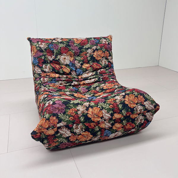 Blommigt mönster ensitsigt TOGO soffa - svart iris - ingen montering, ergonomisk design, dubbla lager skum komfort svart